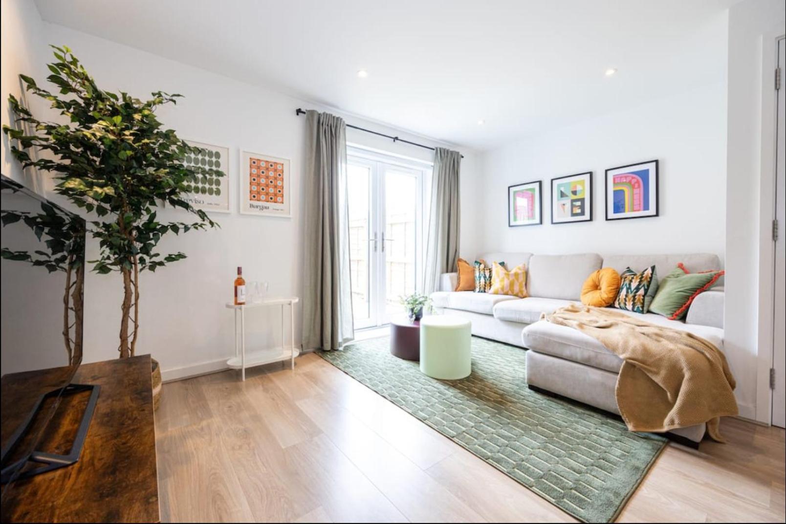 Elegance Retreat - 2 Bed Holiday Home With Parking Manchester Exterior foto
